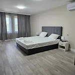 Sunny Hill * Warna