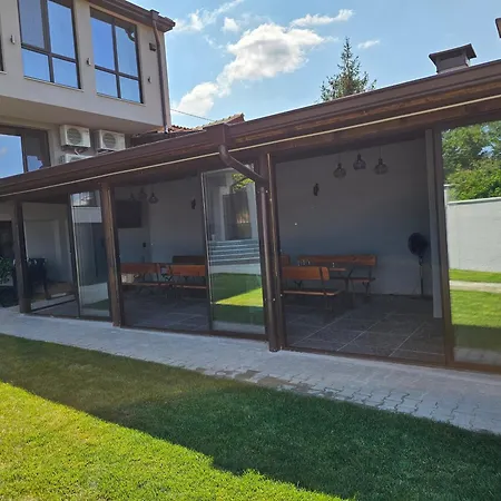 Sunny Hill 招待所 瓦爾納