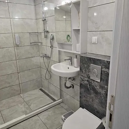 招待所 Sunny Hill